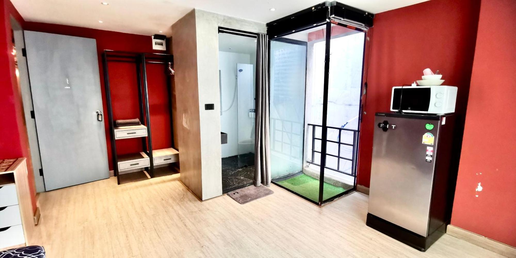 Hip And Funky Apartment Silom Soi 3, With Rooftop View Bangkok Exterior foto